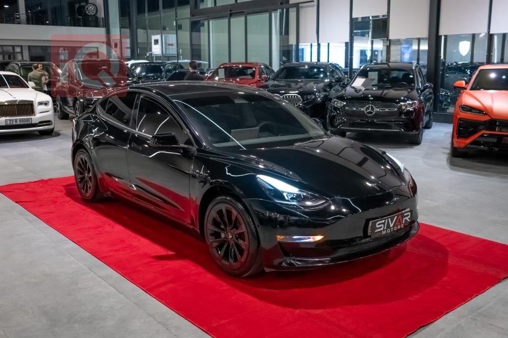 https://cdn.iqcars.io451132e5-37cd-498e-a7eb-b853d2237824_0.jpg